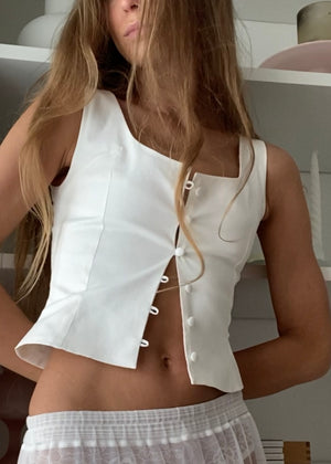 Sleeveless Vintage top ivory