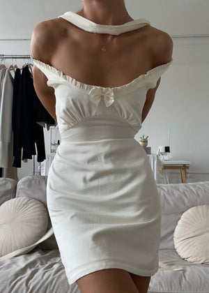 The Vanilla Dress in light cream